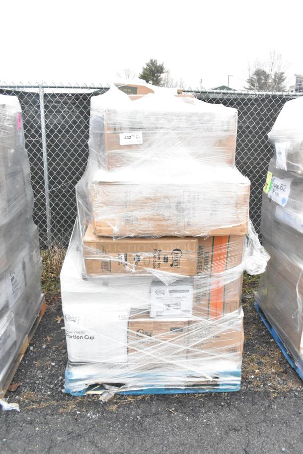 Pallet with 28 new items, including hot food cups, foam cups, and cold cups. Boxes are shrink-wrapped, labels visible.