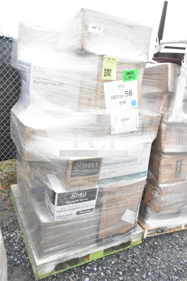 Pallet with 38 brand new scratch and dent items; includes cold cups, catering trays, and disposable gloves. Labels visible.