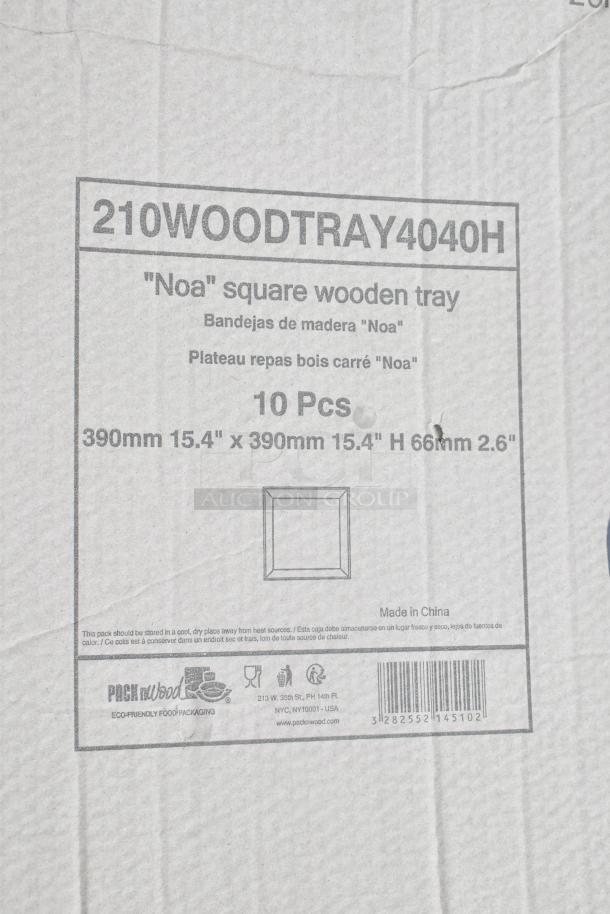 Box label for 210WOODTRAY4040H, containing 10 "Noa" square wooden trays, 15.4"x15.4"x2.6". Made in China.