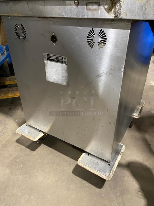 Alto-Shaam 750-S heated holding cabinet, stainless steel, on casters, 125V 1 Phase, for low-temperature food holding.