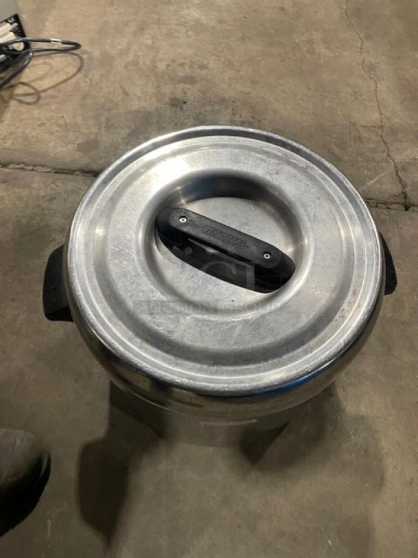 Zojirushi commercial stainless steel sushi rice container with lid. Features sturdy handles, durable construction.