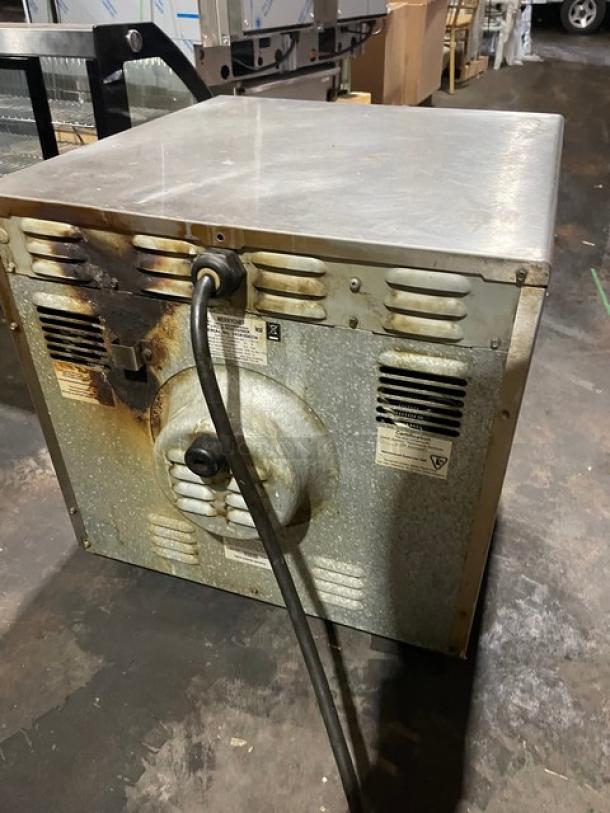 MerryChef 402S commercial stainless steel rapid cook oven, electric, countertop model, used condition, 208V, SN: 0908004334.