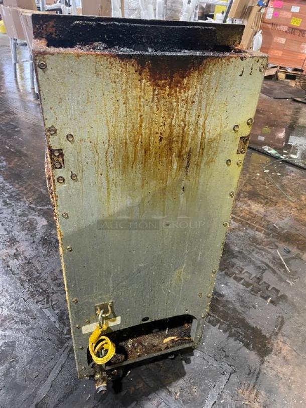 Frymaster PMJ135SD commercial stainless steel deep fat fryer, natural gas, with backsplash, on casters, used condition.