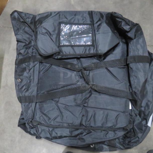 XXL Servit insulated food bag in black, new condition, with reinforced straps and clear ID pocket.