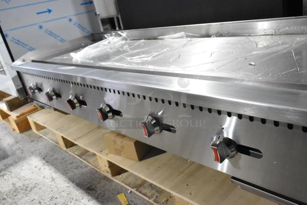 BRAND NEW 2024 Hangzhou ENCTGM-72-L/N stainless steel gas griddle, 180,000 BTU, minor scratches, six control knobs.