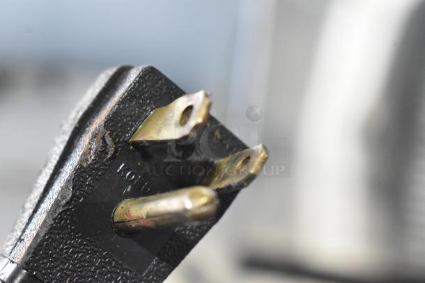 Close-up image of a power plug for a Stainless Steel Commercial 2 Drawer Undercounter Cooler, 115 Volts, 1 Phase.