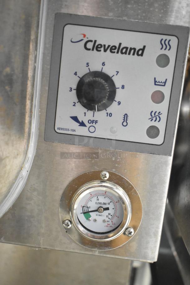 Cleveland KGL-40-T stainless steel commercial steam kettle control panel, showing settings and pressure gauge.