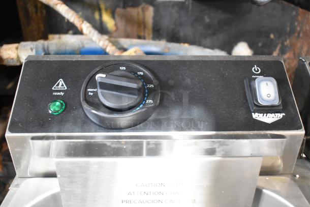 Vollrath FFA8110 countertop electric fryer control panel with temperature dial, power switch, and ready indicator light.