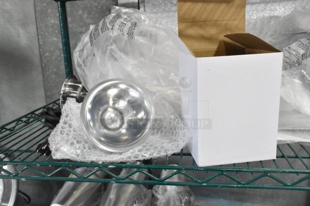 BRAND NEW CK2527B316 Metal Commercial 2 Head Heat Lamp, 120V, 1 Phase, in original packaging. Minor scratches visible.