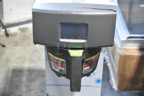 BRAND NEW 2023 Fetco TBS-2121 Stainless Steel Commercial Iced Tea Brewer. Twin 3.5 Gallon, 120V, with scratch and dent.