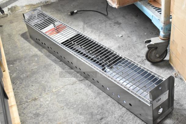 Brand new Backyard Pro metal grill, scratch and dent condition. Features durable metal construction and vented sides.