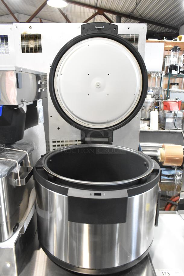 Brand new Avantco 177RCSB90 stainless steel digital electric rice cooker, 90 cup capacity, with hinged lid. 240V, 1 phase.