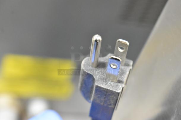 Curtis G4TBP Polaris Stainless Steel Commercial Tea Brewer plug detail, new with minor scratches. 120V, 1 Phase.