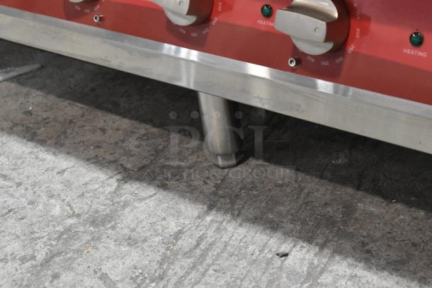 Avantco 177EG60C commercial stainless steel electric griddle. Features temperature controls. 208V, 3-phase. Flat top design.