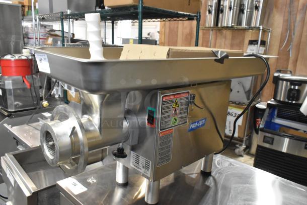 BRAND NEW SCRATCH AND DENT 2025 Pro-Cut KG-22W #22 Meat Grinder, stainless steel, 115V, 1 phase, commercial use.