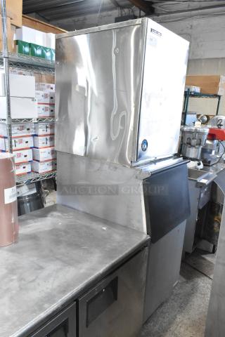 Hoshizaki KM-501MWH Stainless Steel Commercial Ice Head on Commercial Ice Bin. 115-120 Volts, 1 Phase. - Item #1225978