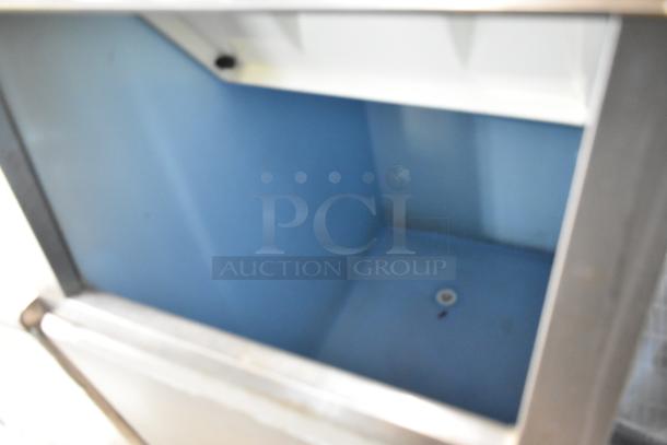 Hoshizaki KM-501MWH stainless steel ice head on bin, 115-120V, 1 phase, commercial use, excellent condition.