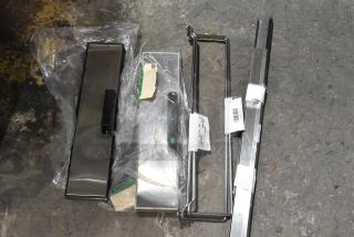 4 new scratch and dent items: Cres Cor 0621 281 K Angles Kit, VacPak-It 186LED16 Lid, and Ultima 186LED16U Lid.