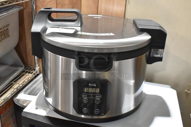 Brand new Avantco 177RCSB90 stainless steel 90 cup digital rice cooker/warmer, 240V, with hinged lid, slight scratches.