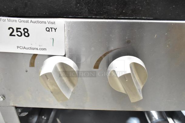 BRAND NEW SCRATCH AND DENT! Cooking Performance Group CPG-SP-18-N Natural Gas Stock Pot Range, 80,000 BTU, model 351CPGSP18N.