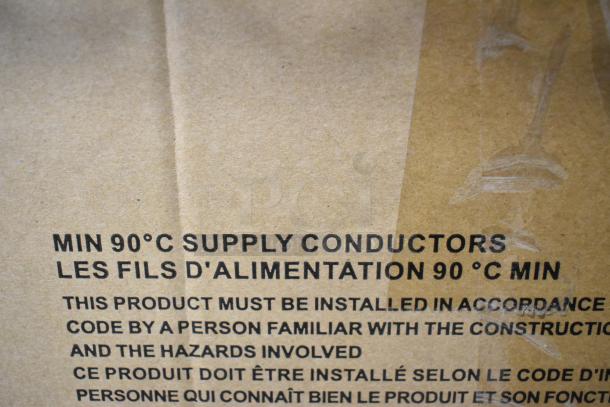 "New WD West Durable Lighting VT40-WHT-4 LED, vapor tight, with scratches/dents. Label: 'Min 90°C supply conductors'."