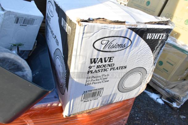 Box of Visions Wave 9" round plastic plates, 180 count, with visible wear. Includes other new scratch and dent items.