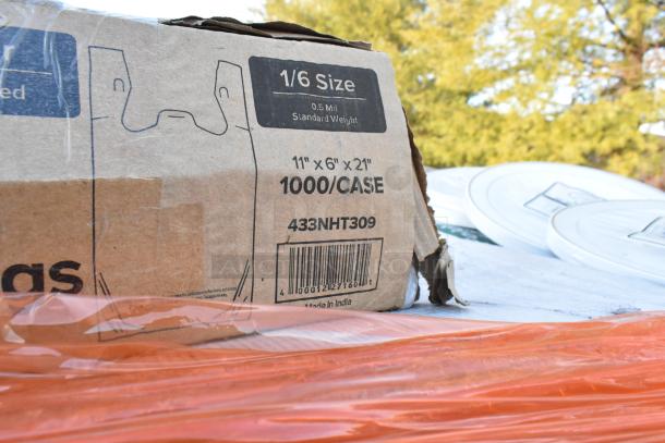 Box of 1,000 T-shirt bags, 11"x6"x21", 0.5 mil, marked 1/6 size, new scratch and dent condition, barcode 433NHT309.