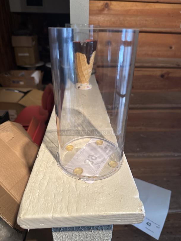 Large clear glass cylinder vase, straight-sided, versatile, suitable for centerpieces, excellent condition, simple design.