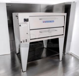 Outstanding condition Bakers Pride 151 Super Deck single pizza deck oven, natural gas, fully tested, model 151.