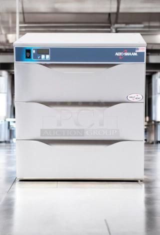 Alto-Shaam 500-3D Heated Holding Drawer Cabinet in superb condition, 120V, fully tested and working, with control panel and Halo Heat label.