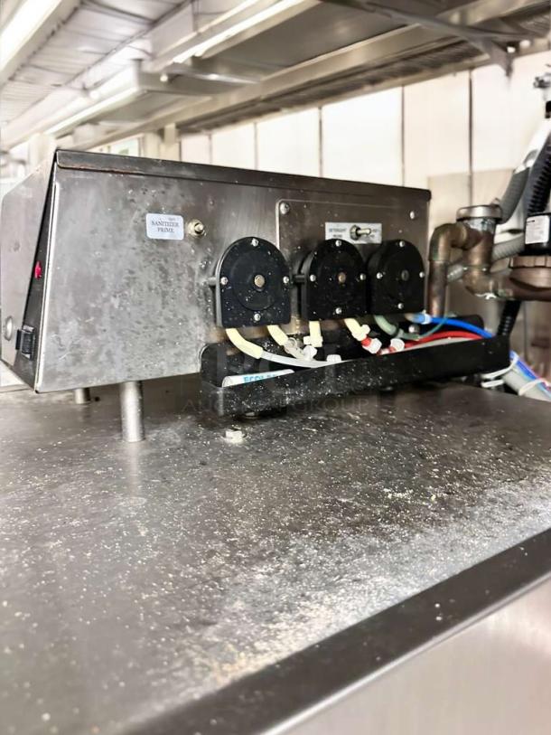 Ecolab Hobart ES-2000 commercial conveyor dishmachine, stainless steel, excellent condition, fully tested, Sanitizer Prime label visible.