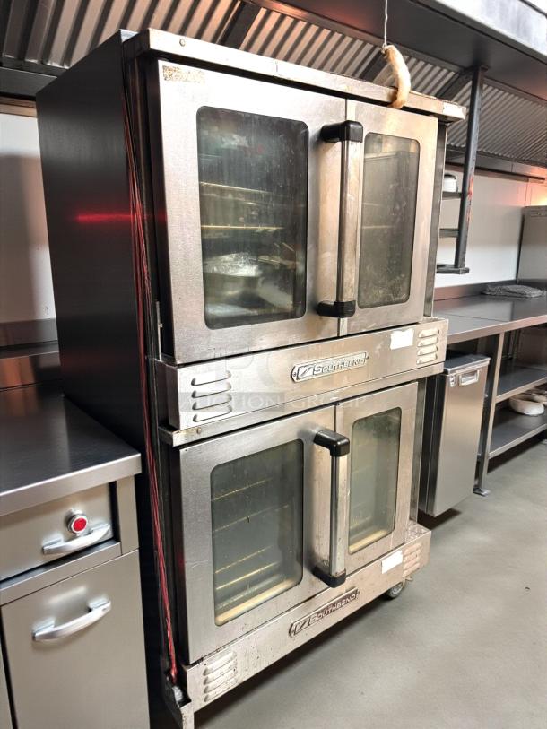 Southbend PCE15S/SI double deck gas convection oven in immaculate condition, stainless steel finish, fully tested and working.