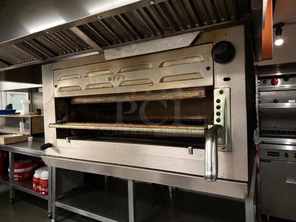 Montague SB36-C 36" heavy-duty gas salamander broiler, excellent condition, tested and working, stainless steel exterior.