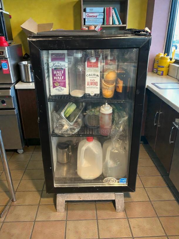 IDW Model GCG-7 countertop cooler in excellent condition, 115v, fully tested and working, glass front, visible IDW branding.