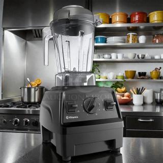 Vitamix VM0197 Explorian Blender, black, 48 oz. container, professional-grade, excellent condition, tested and working.