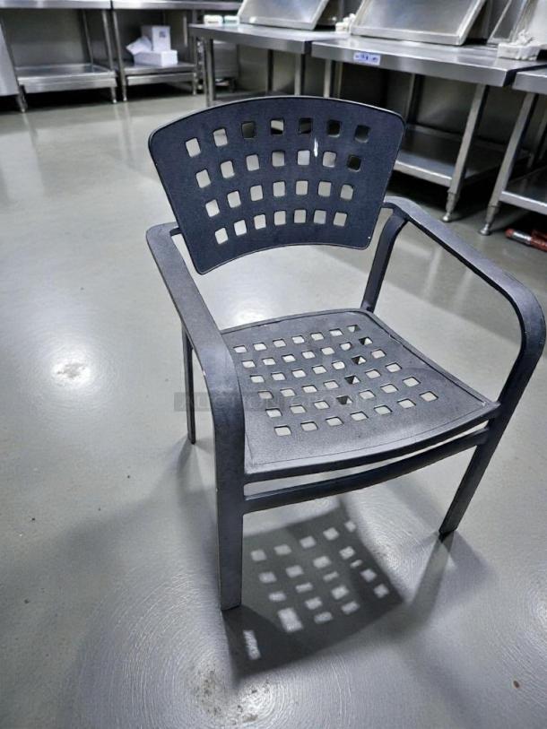 Set of 6 commercial metal patio arm chairs, heavy-duty, in outstanding condition. Fully inspected, lattice design, outdoor use.