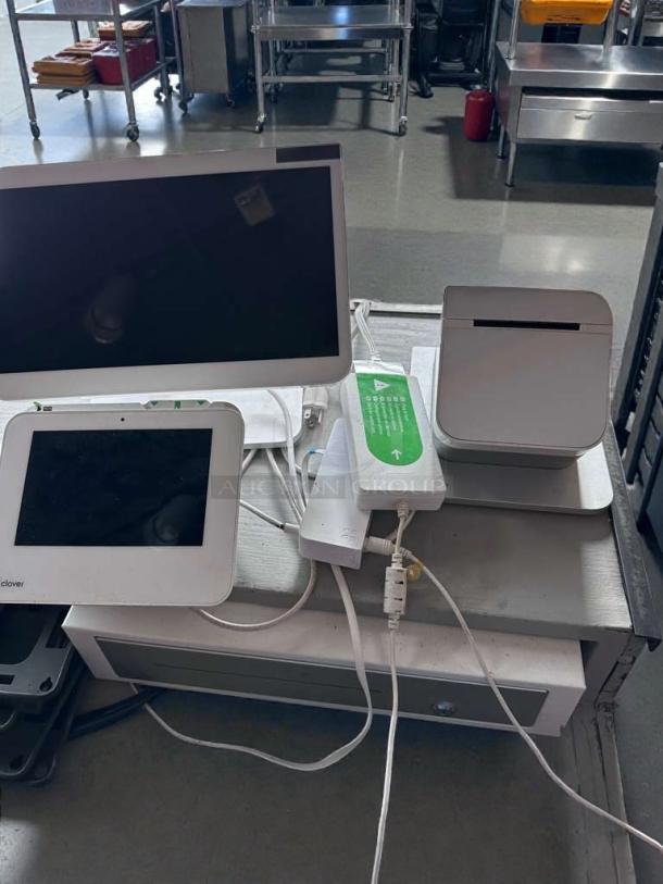 Clover POS Complete Countertop System, pristine condition, includes touchscreen display, card reader, and receipt printer, 120V.