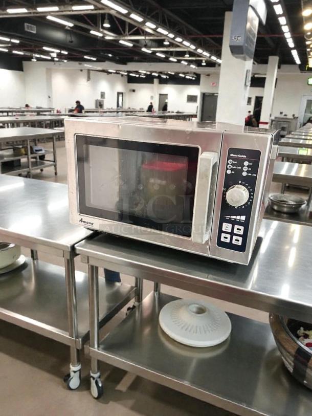 Prime condition Amana RCS10DSE commercial microwave oven, 120V, stainless steel, fully tested and working.