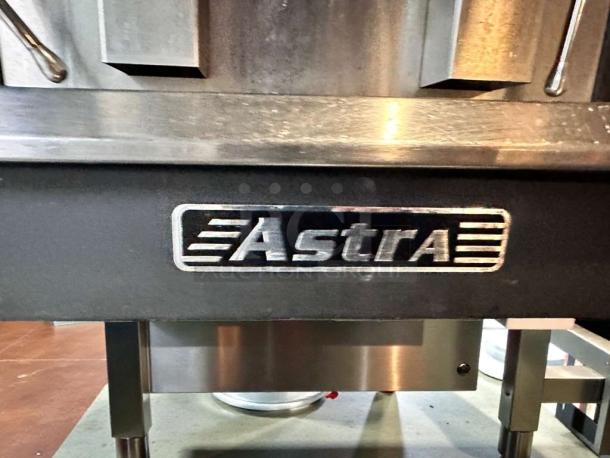Astra Commercial Espresso Machine, pristine condition, stainless steel, 220–240V, USA-made, fully tested and working.