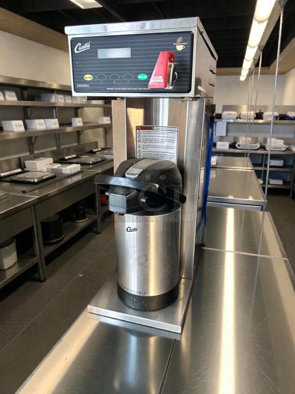 Pristine Curtis D500GT12A000 commercial coffee brewer, 120V, stainless steel, fully tested, excellent condition.