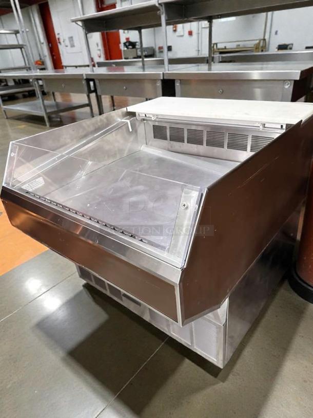 Pristine Federal Industries SQ3CDSS refrigerated prep table, 120V, stainless steel, fully tested, excellent condition.