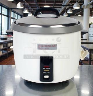 Thunder Group SEJ-5000 commercial rice cooker in outstanding condition, 120V, with cooking and warming functions, fully tested.