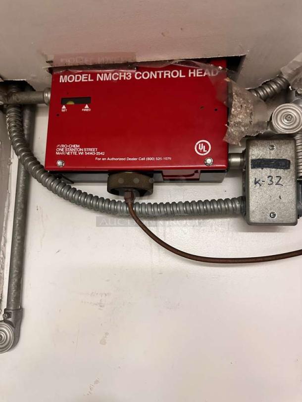 Kitchen Knight II PCL-460 fire suppression system, red control head, Pyro-Chem branding, very good condition, fully tested.