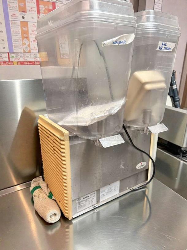 Crathco D25-4 dual frozen/beverage dispenser, outstanding condition, fully tested, 115V, visible model and label.