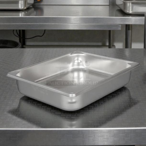 Vollrath 30222 Super Pan V® half-size steam pan in stainless steel, excellent condition, ideal for commercial kitchens.