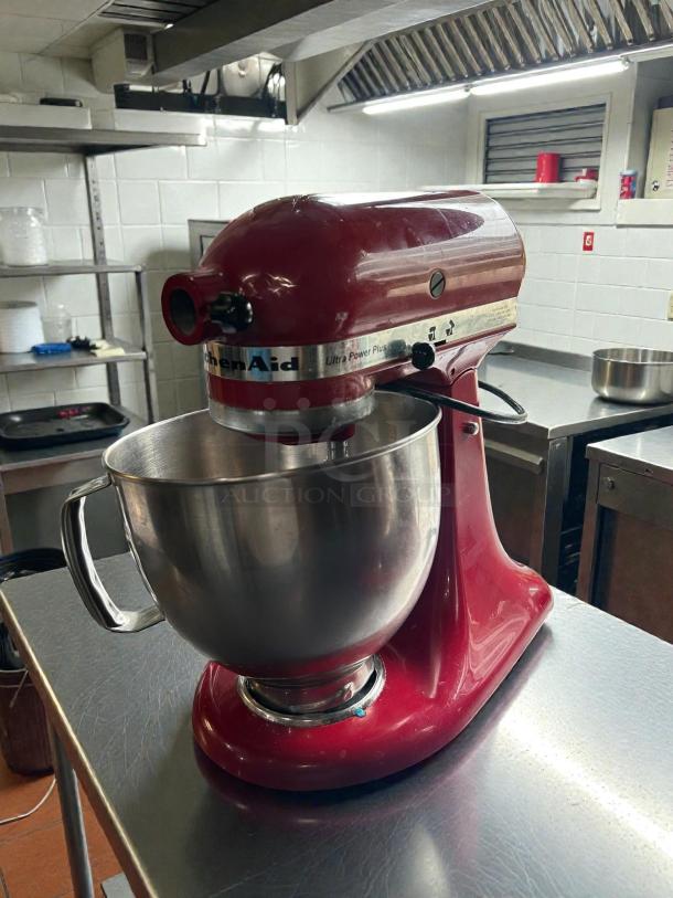 Immaculate KitchenAid® Artisan Stand Mixer, 5-qt, red. Stainless steel bowl, excellent condition, tested and working.