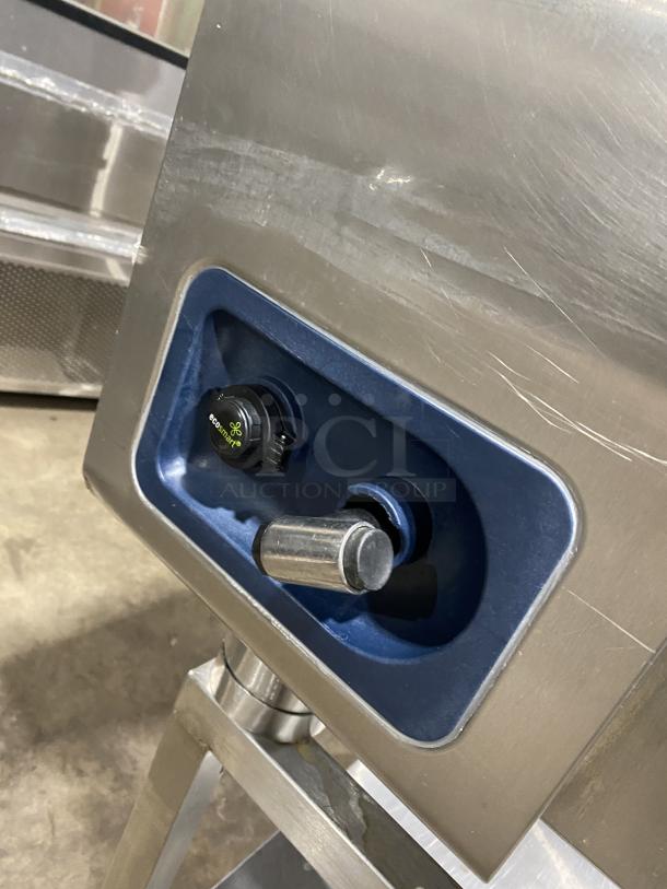 Alto-Shaam CTP720G convection oven, stainless steel, natural gas, includes control panel and commercial equipment stand.