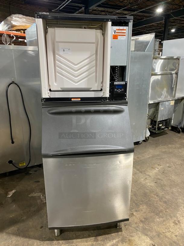 Manitowoc stainless steel ice maker/bin combo, model IR0850A-261, electric, air-cooled, on legs, S/N 1101128930.