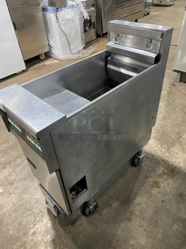Pitco SFSE14S stainless steel electric fryer, with backsplash, basket hanger, filtration system, on casters, 208V 3-phase.