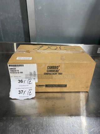 Cambro Camwear Series Commercial serving tray box, model 1596CW119, Sherwood Green, shows factory labels and auction details.